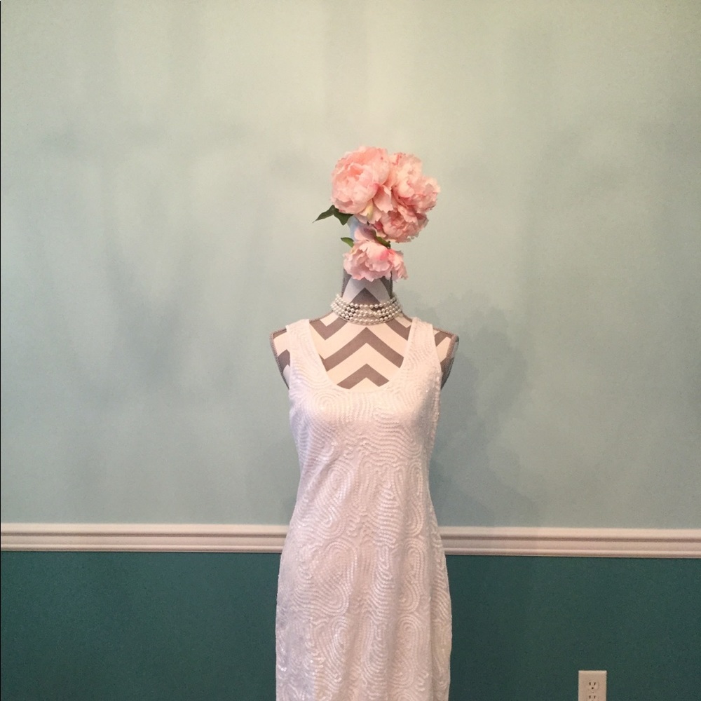 Full Sequin front white tank dress size 10 flaw